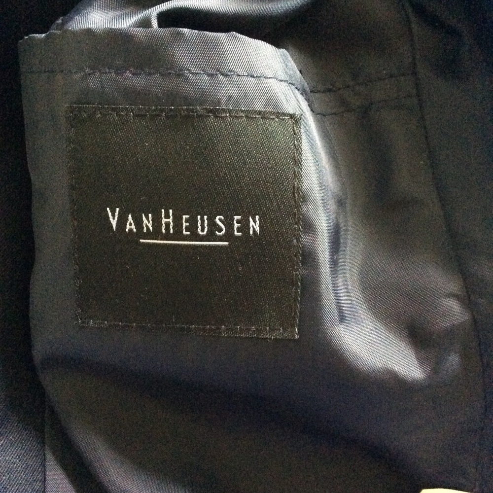 Van Heusen Navy Suit Coat/Jacket Sz 8 Reg - Picture 7 of 7